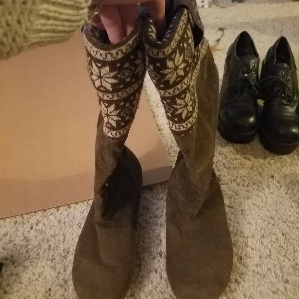 Boots